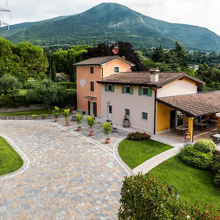 B&B Ca' Marognole Caprino Veronese Exteriör bild