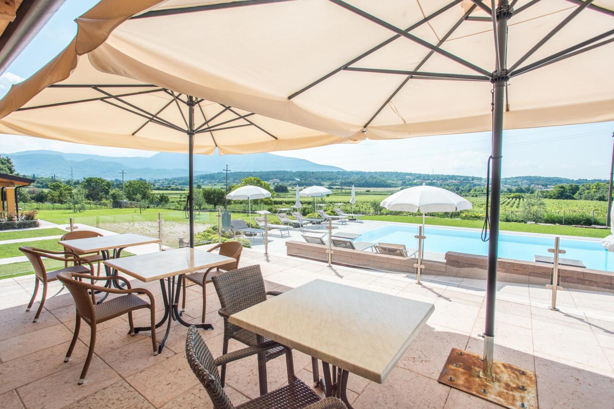 B&B Ca' Marognole Caprino Veronese Exteriör bild