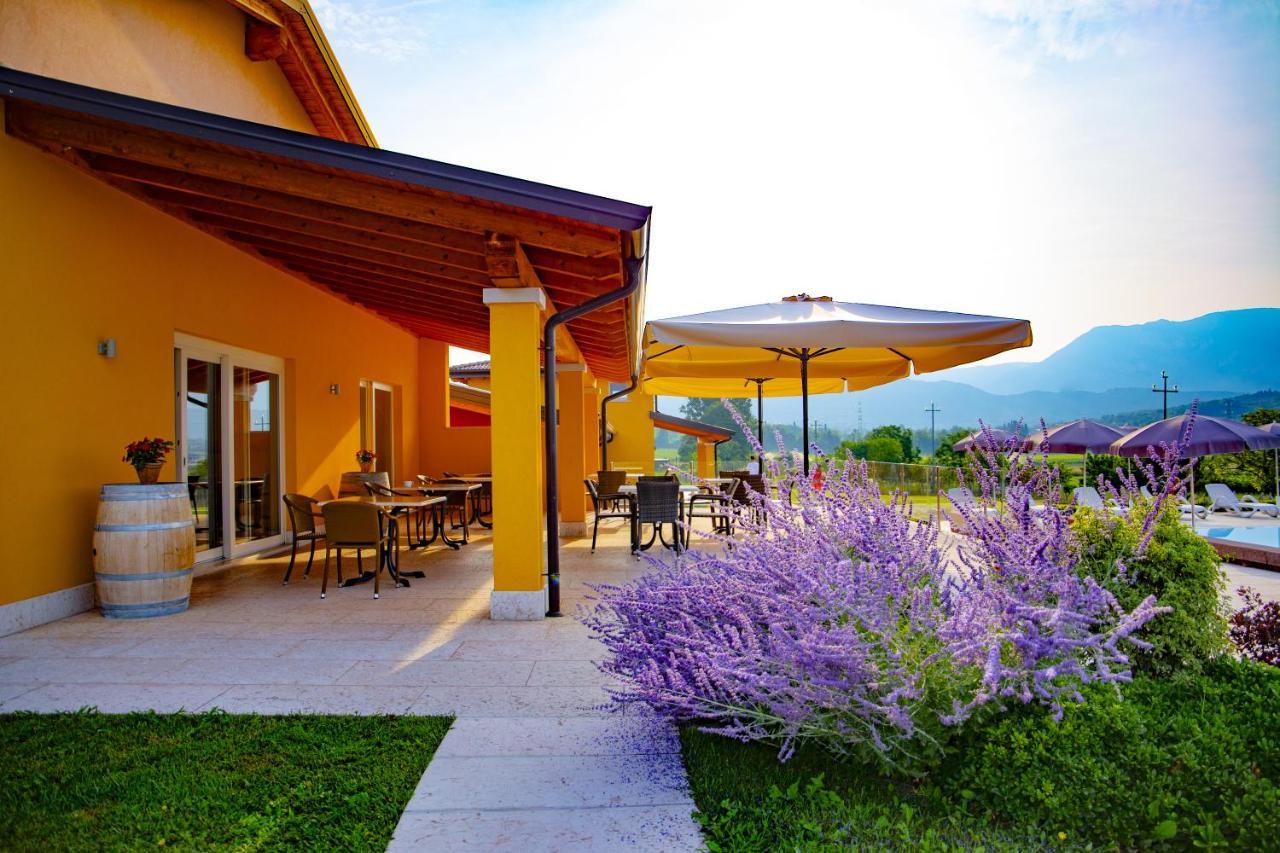 B&B Ca' Marognole Caprino Veronese Exteriör bild